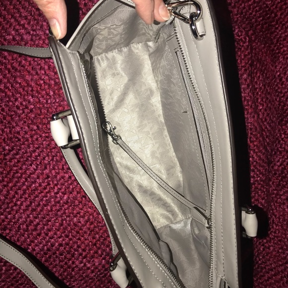 Michael Kors satchel - Picture 4 of 5